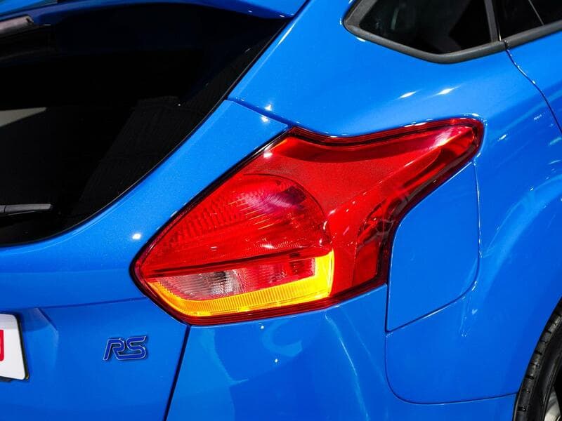 2017 Ford Focus - Thumbnail 39