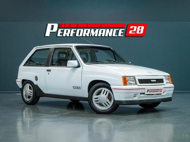 1988 Opel Corsa - Thumbnail 1