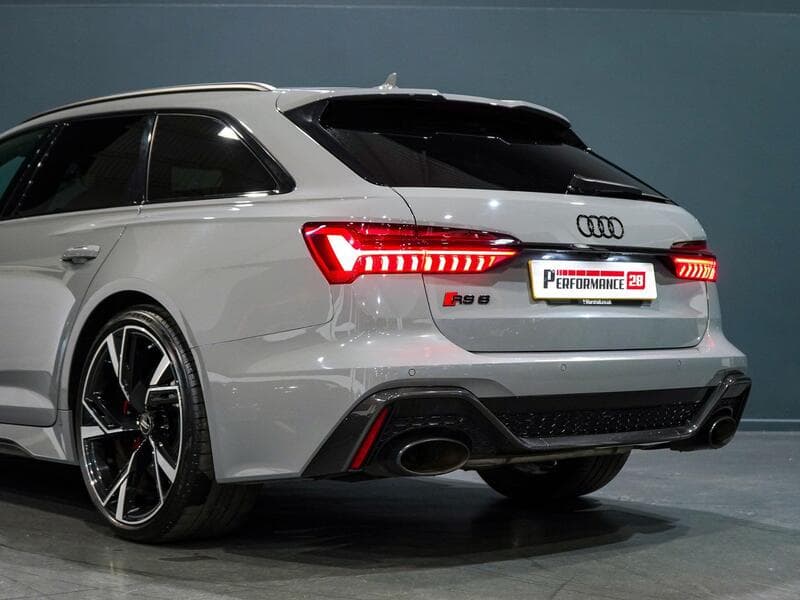 2020 Audi RS6 Avant - Thumbnail 3