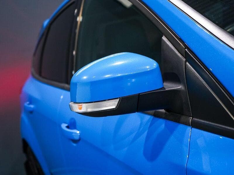 2016 Ford Focus - Thumbnail 34