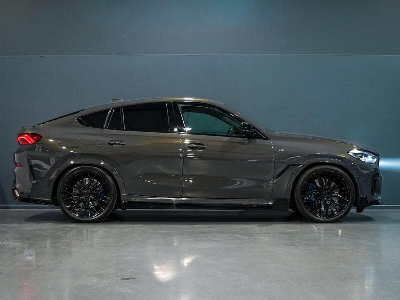 2022 BMW X6 - Thumbnail 8