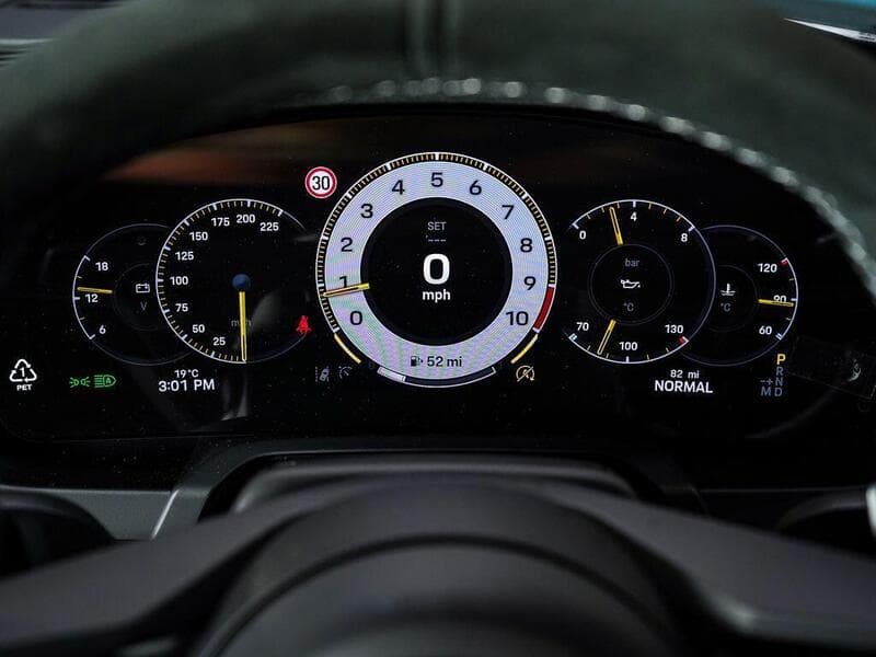 2025 Porsche 911 - Thumbnail 35