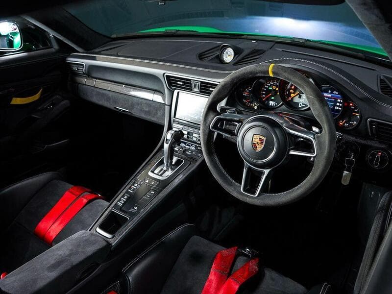 2016 Porsche 911 - Thumbnail 15
