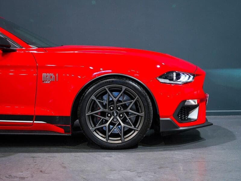 2022 Ford Mustang - Thumbnail 26