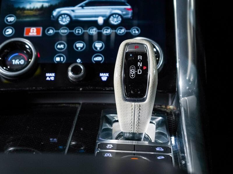 2019 Land Rover Range Rover Sport - Thumbnail 24